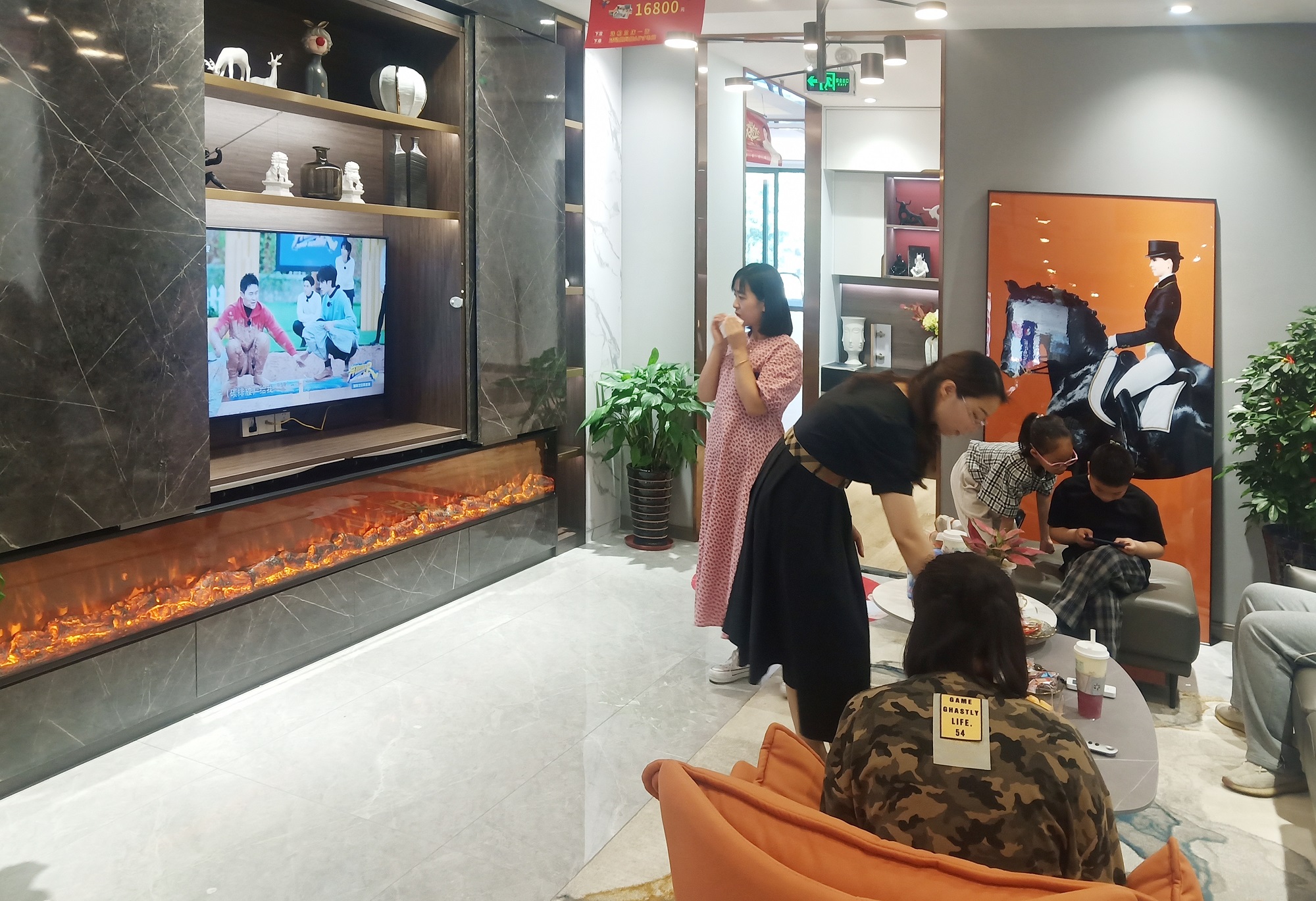 聚商江南 扬帆起航 合生雅居江阴店宏业骏开 聚商江南 扬帆起航 合生雅居江阴店宏业骏开